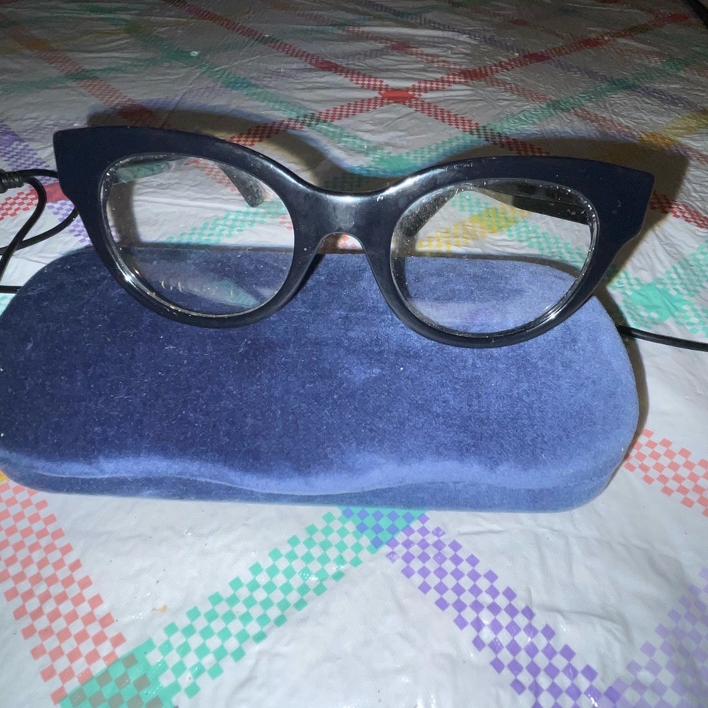Gucci glasses